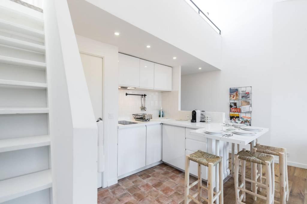 Malonat Duplex - Old Town Apartment Nisa Exterior foto