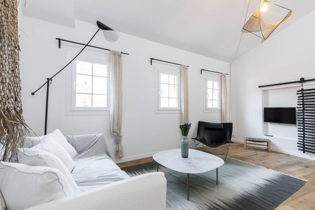 Malonat Duplex - Old Town Apartment Nisa Exterior foto