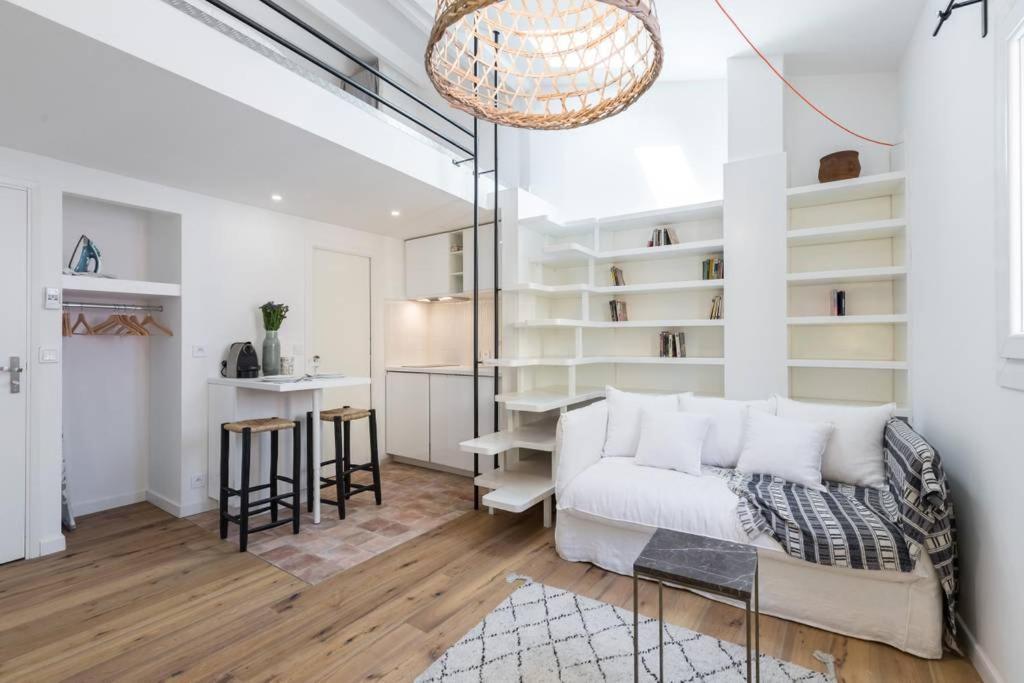 Malonat Duplex - Old Town Apartment Nisa Exterior foto