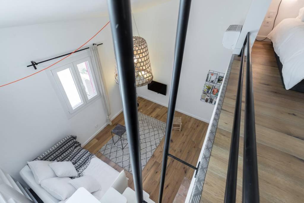 Malonat Duplex - Old Town Apartment Nisa Exterior foto