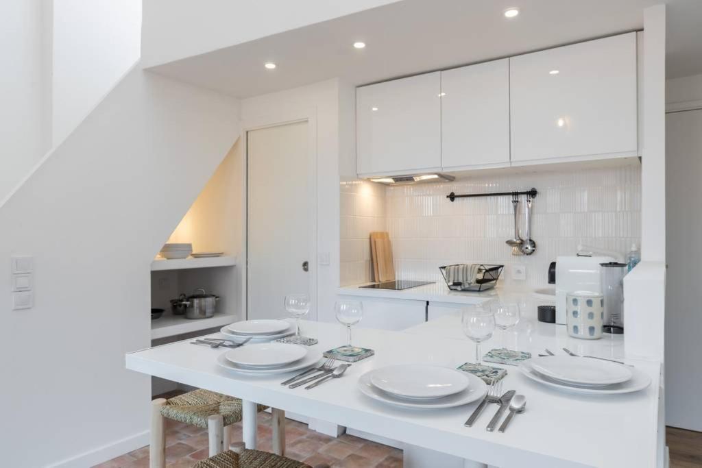 Malonat Duplex - Old Town Apartment Nisa Exterior foto