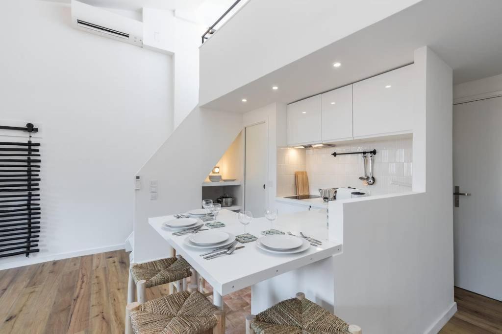 Malonat Duplex - Old Town Apartment Nisa Exterior foto
