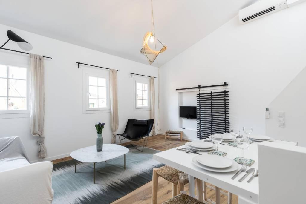 Malonat Duplex - Old Town Apartment Nisa Exterior foto