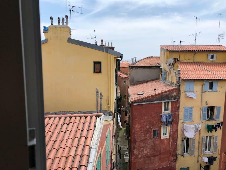Malonat Duplex - Old Town Apartment Nisa Exterior foto